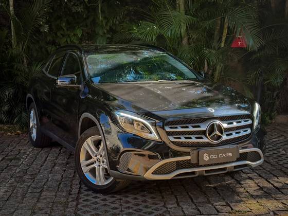 MERCEDES-BENZ GLA 200 1.6 CGI FLEX STYLE 7G-DCT MERCEDES-BENZ GLA 200 1.6 CGI FLEX STYLE 7G-DCT